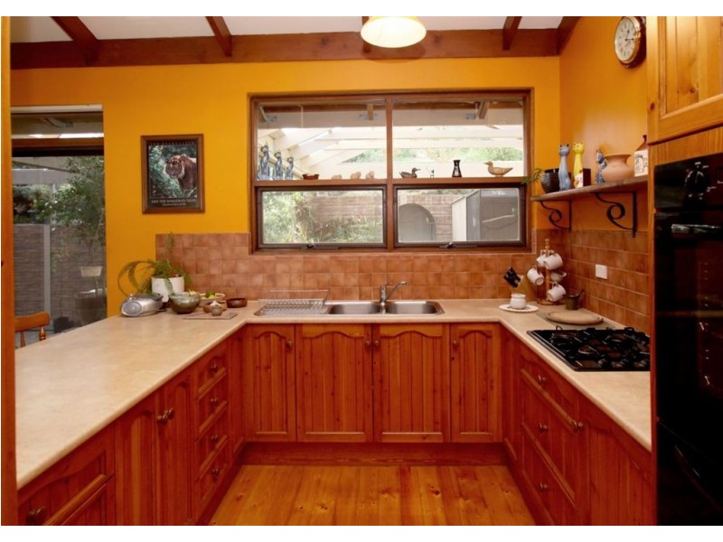 9 Nayook Grove, Happy Valley SA 5159