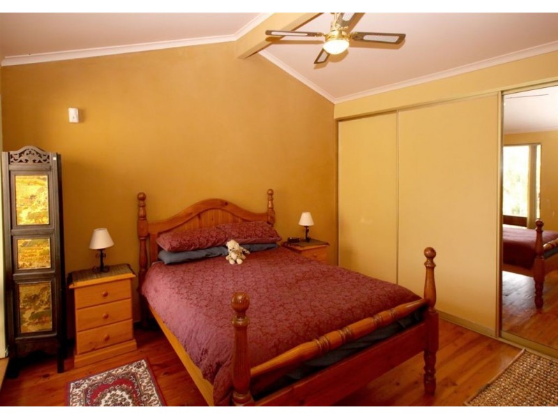 9 Nayook Grove, Happy Valley SA 5159