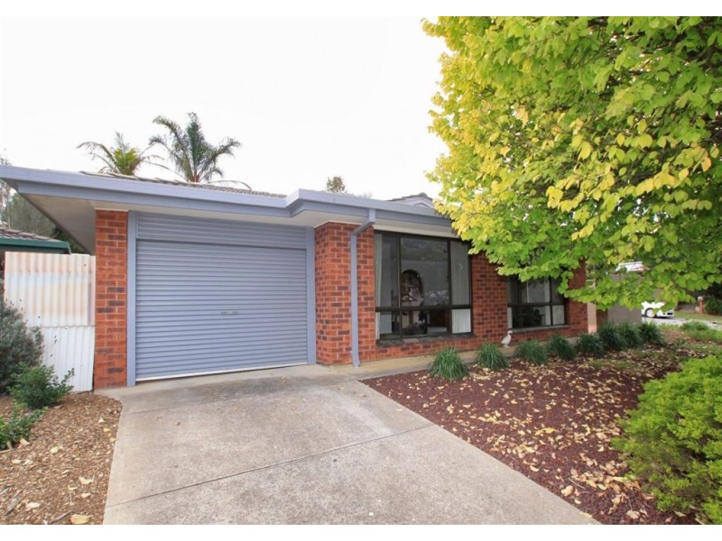1 Sarepta Court, Flagstaff Hill SA 5159