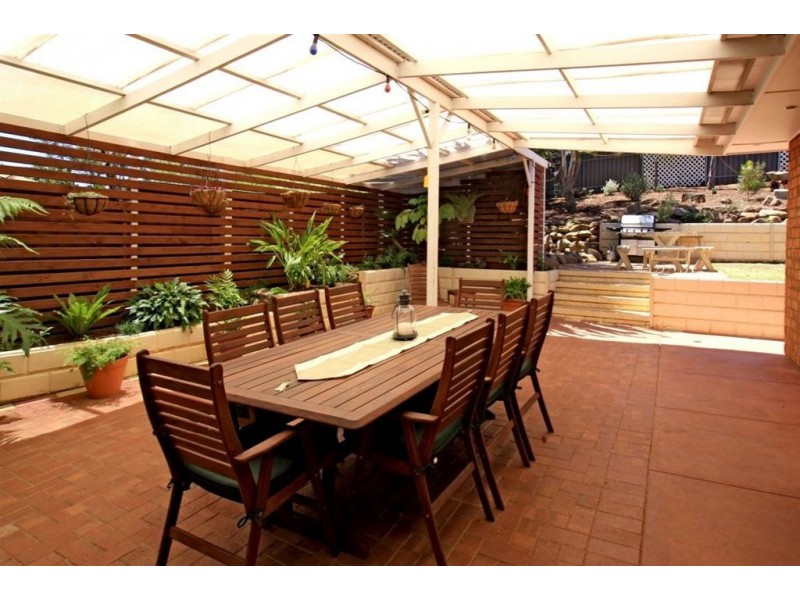 23 Banksia Road, Aberfoyle Park SA 5159