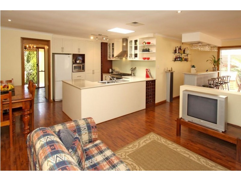 23 Banksia Road, Aberfoyle Park SA 5159