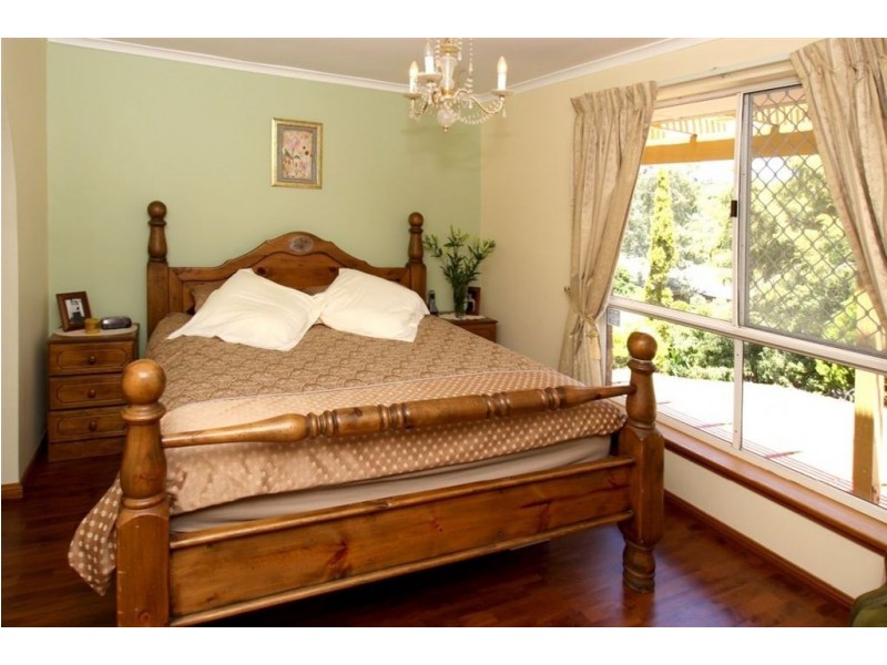 23 Banksia Road, Aberfoyle Park SA 5159