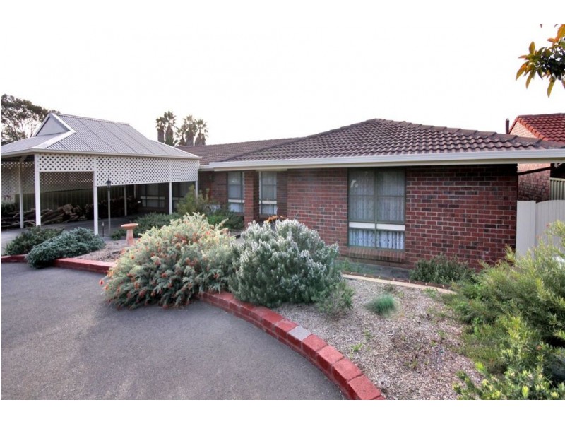 57 Pine Drive, Aberfoyle Park SA 5159