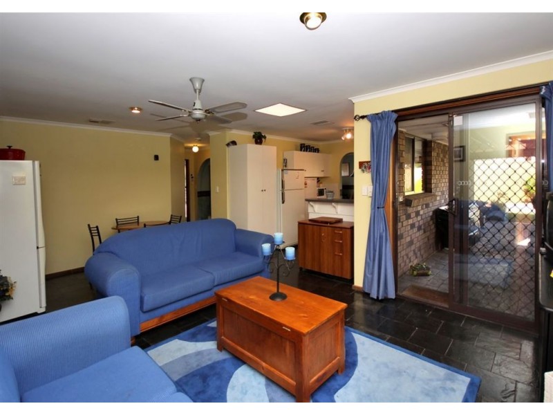 9 Surreyville Grove, Old Reynella SA 5161