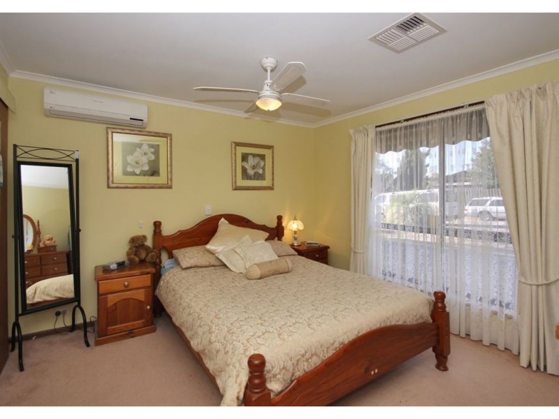 9 Surreyville Grove, Old Reynella SA 5161