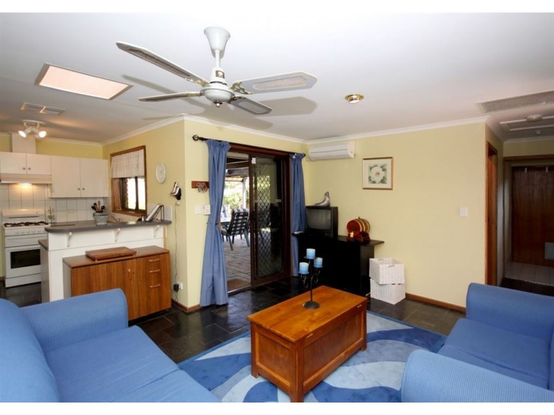 9 Surreyville Grove, Old Reynella SA 5161