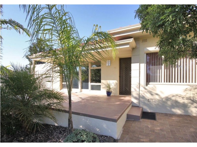 7 Mostyn Road, Darlington SA 5047