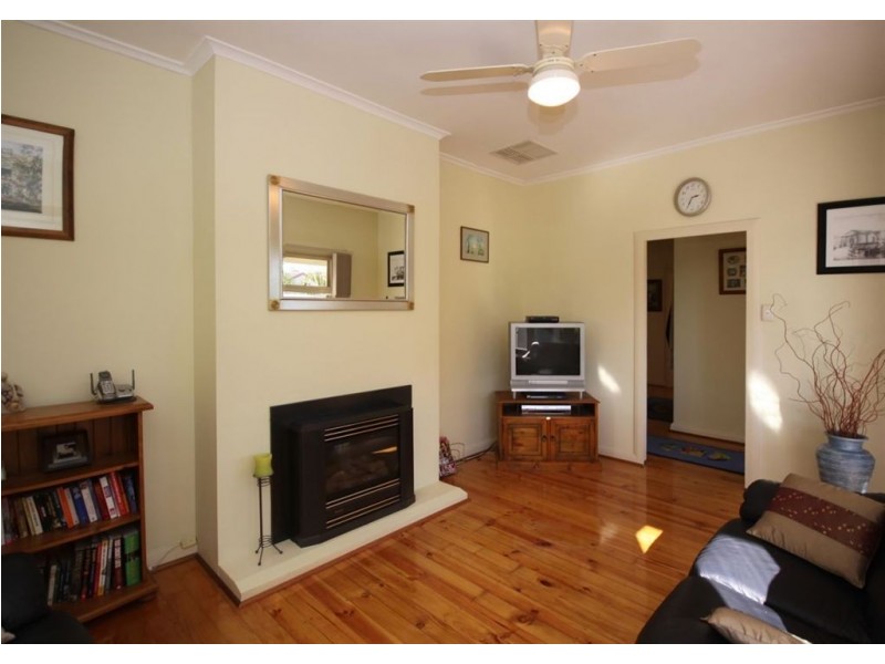 7 Mostyn Road, Darlington SA 5047