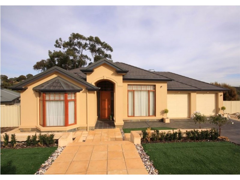 16 Ironbark Ave, Flagstaff Hill SA 5159