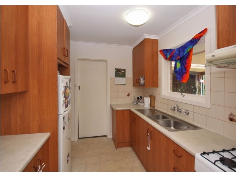 7 Barnabas Crescent, Christie Downs SA 5164