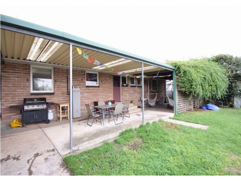 7 Barnabas Crescent, Christie Downs SA 5164