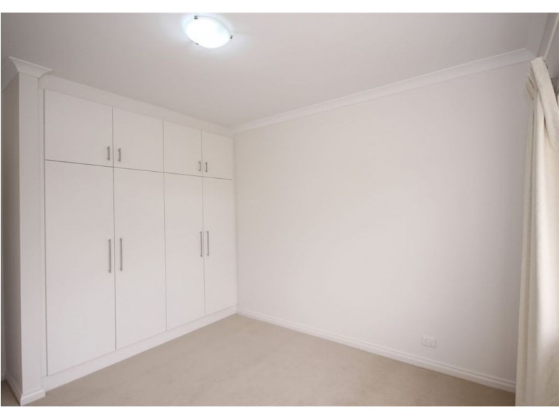 1 Burton Bank, Aldinga Beach SA 5173