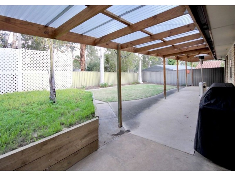 32 Glenhuntly Drive, Flagstaff Hill SA 5159