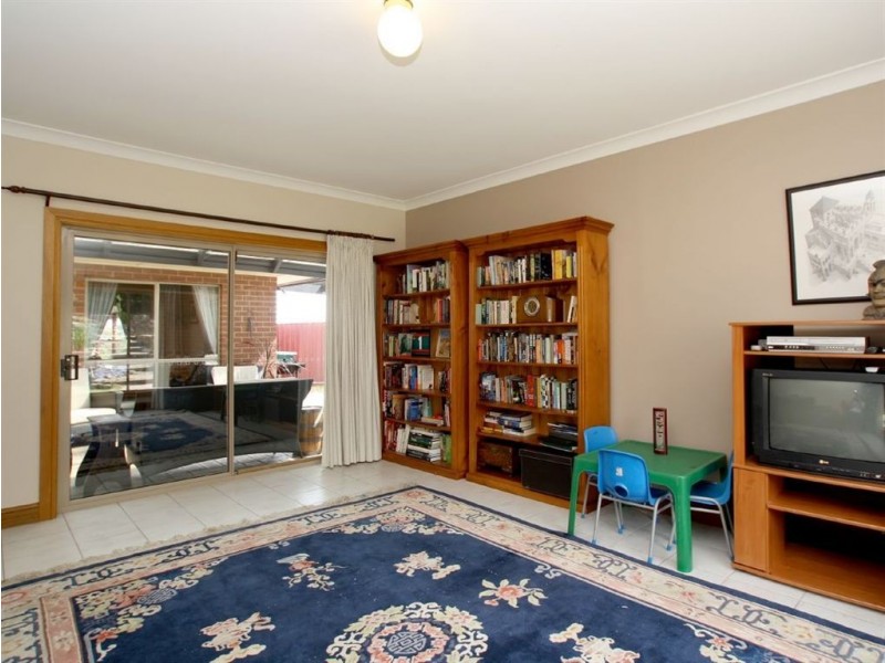 14 Jutland Parade, Woodcroft SA 5162