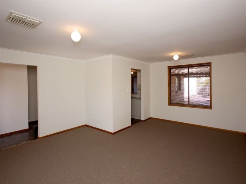 9 Verbena Court, Morphett Vale SA 5162