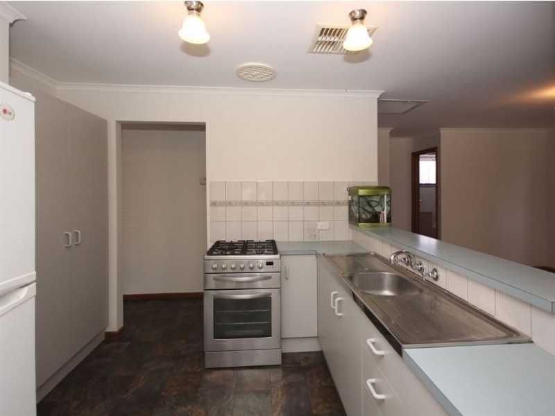9 Verbena Court, Morphett Vale SA 5162