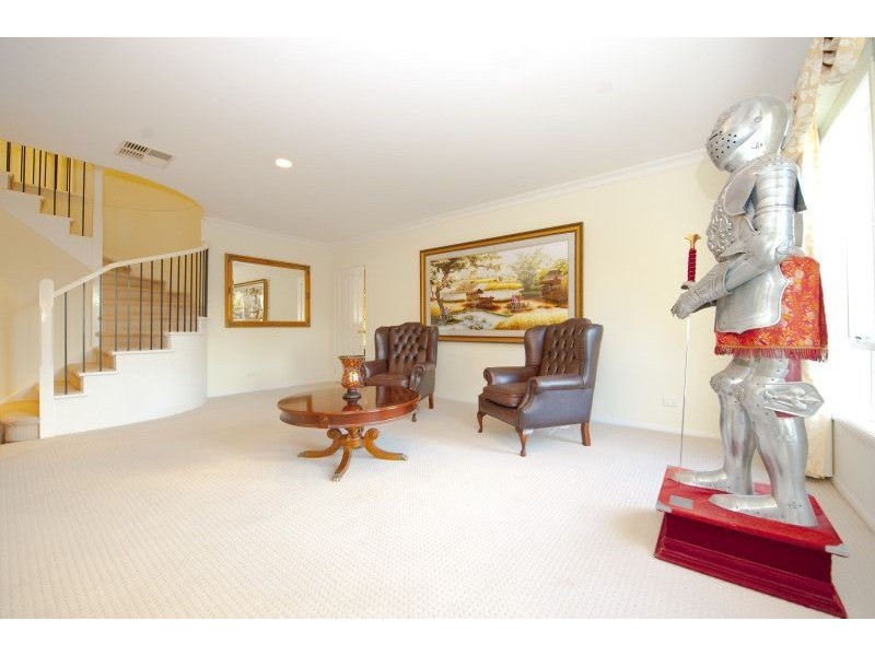 1 Myna Court, Flagstaff Hill SA 5159