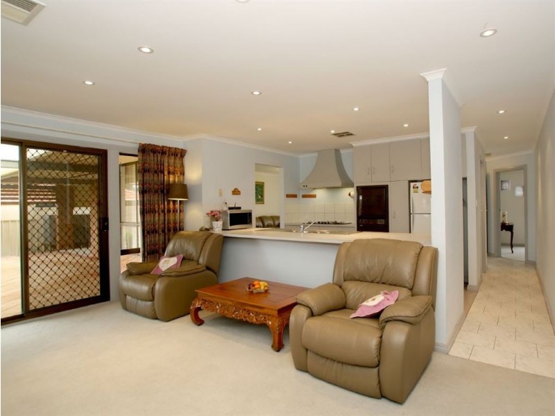 23 Jaimey Grove, Aberfoyle Park SA 5159