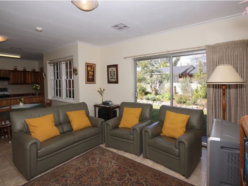 97 Daveys Road, Flagstaff Hill SA 5159