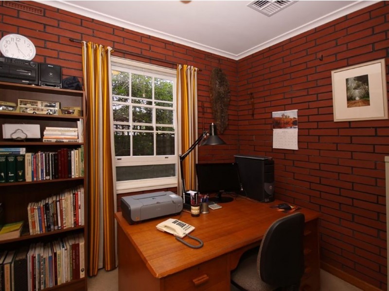 97 Daveys Road, Flagstaff Hill SA 5159