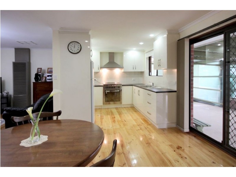 75 Black Road, Flagstaff Hill SA 5159