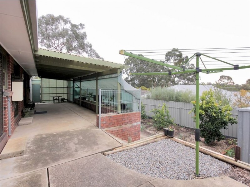 75 Black Road, Flagstaff Hill SA 5159