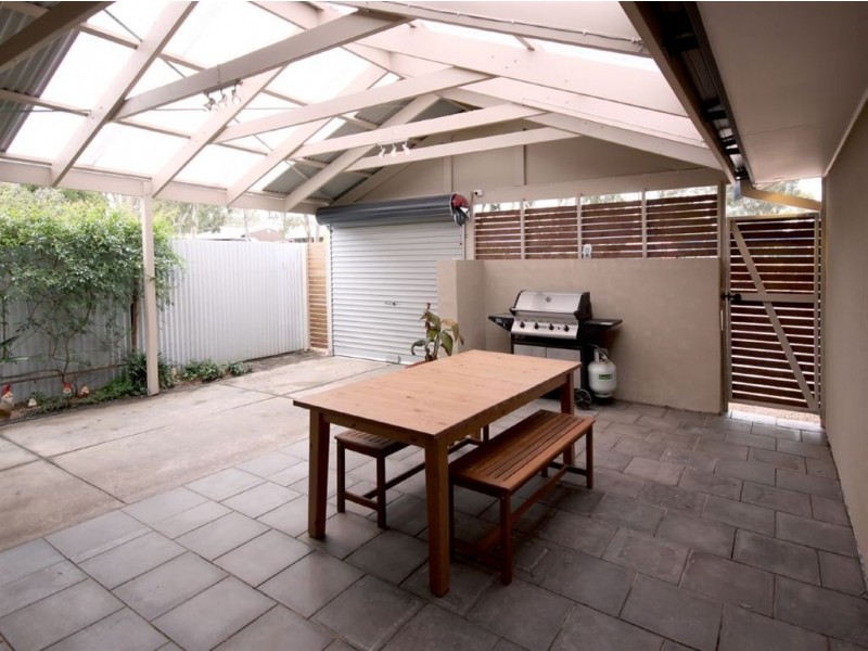 21 Taylors Road, Aberfoyle Park SA 5159