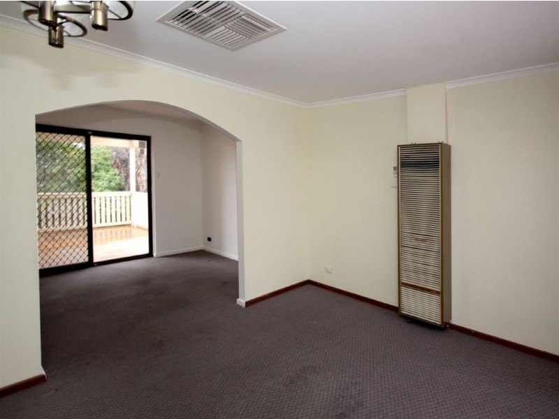 73 Black Road, Flagstaff Hill SA 5159