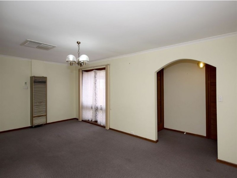 73 Black Road, Flagstaff Hill SA 5159