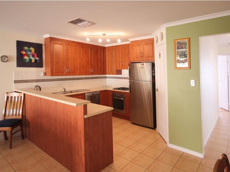 2 The Point, Reynella SA 5161