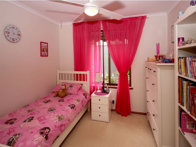 36 Roxanne Avenue, Aberfoyle Park SA 5159
