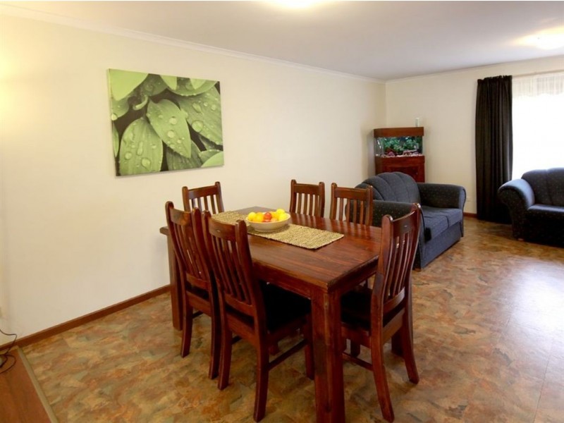 36 Roxanne Avenue, Aberfoyle Park SA 5159