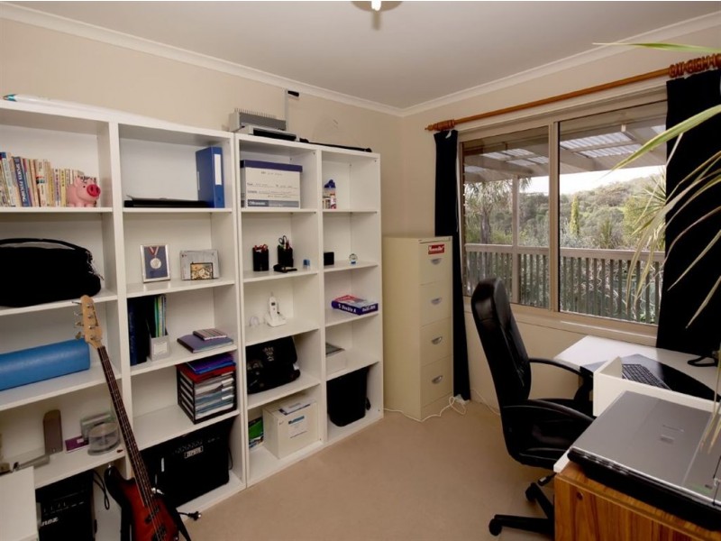 9 Gleneagles Road, Aberfoyle Park SA 5159