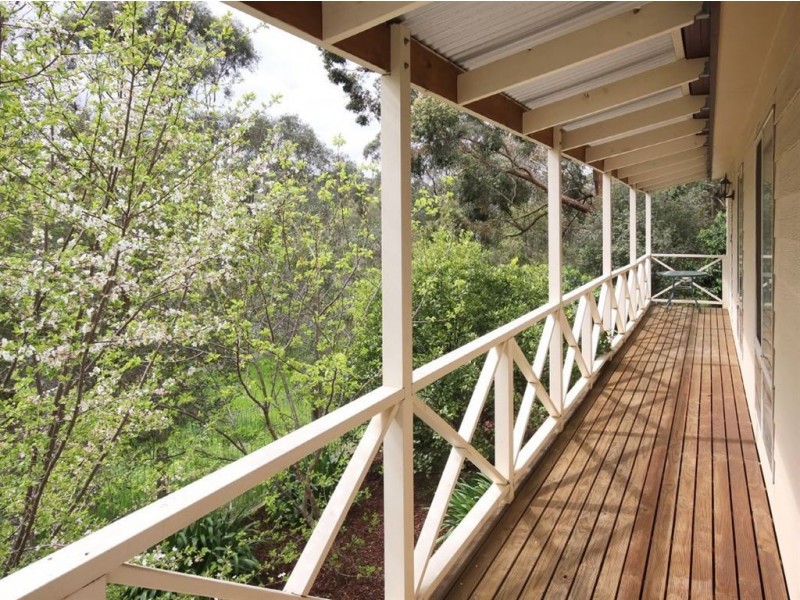 9B Sandow Crescent, Coromandel Valley SA 5051