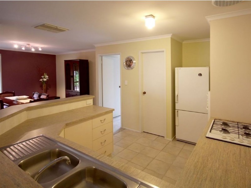 14 Ludgate Avenue, Trott Park SA 5158