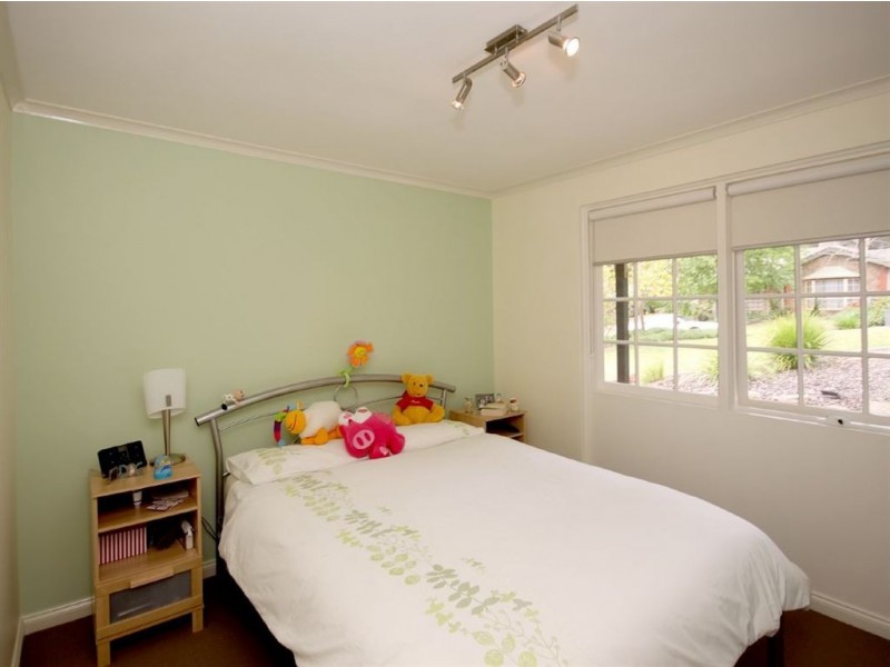 11 Marienberg Rise, Aberfoyle Park SA 5159