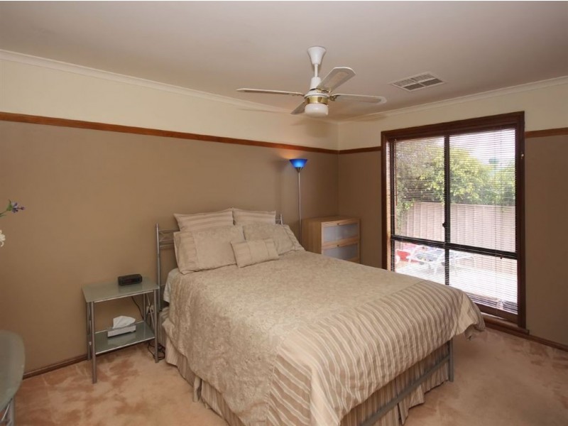 4 Tamarind Walk, Aberfoyle Park SA 5159