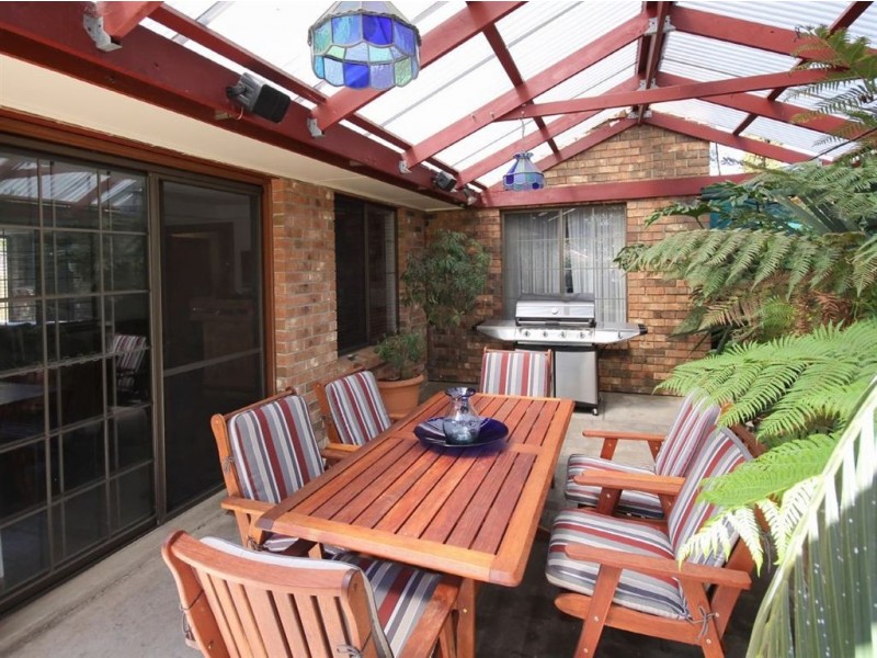 7 Dumphries Street, Flagstaff Hill SA 5159