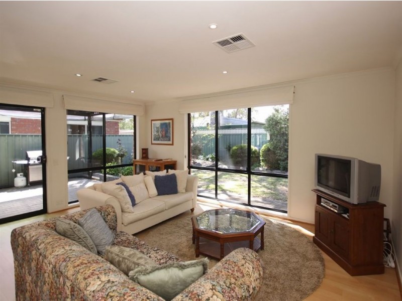 9 Park Lane, Flagstaff Hill SA 5159