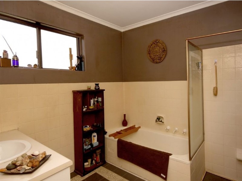 1 Mary Street, Happy Valley SA 5159