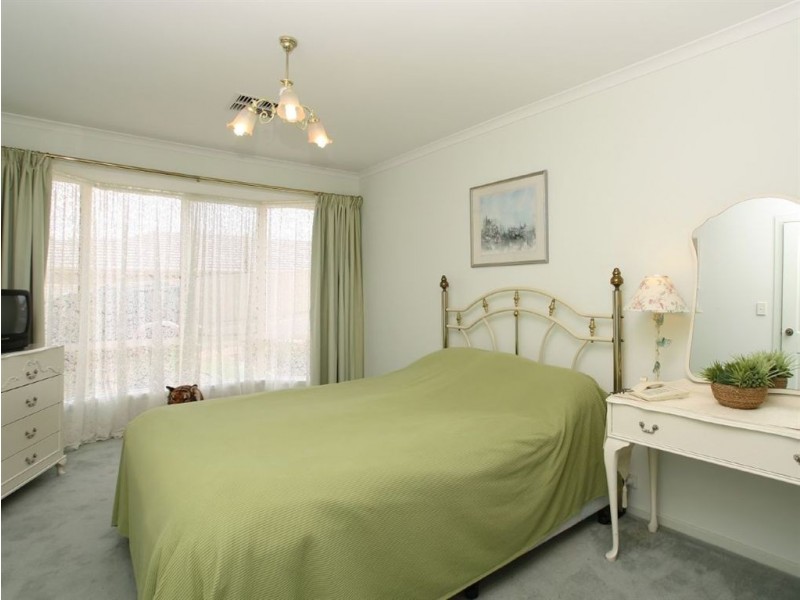 37 New York Road, Aberfoyle Park SA 5159