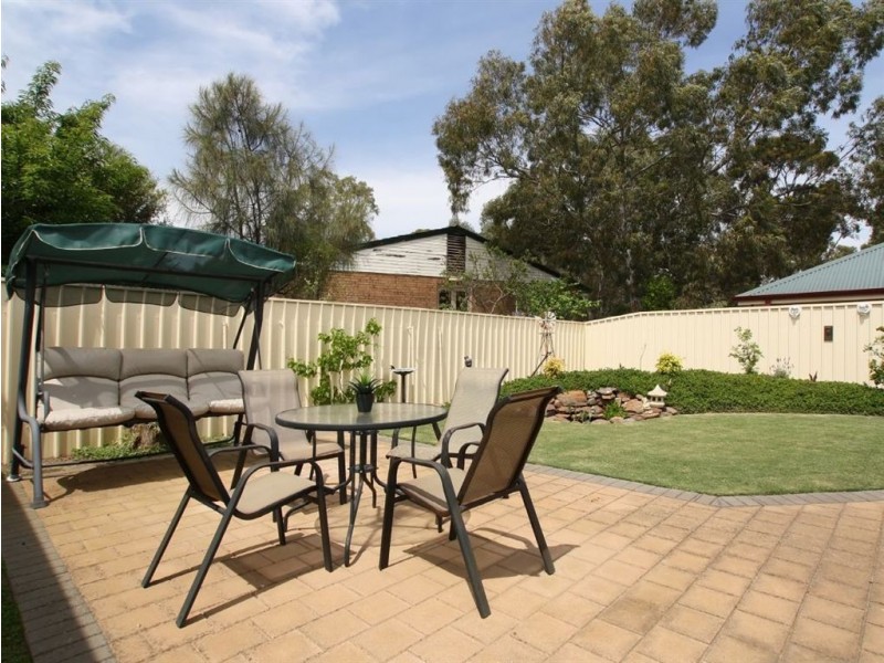 37 New York Road, Aberfoyle Park SA 5159