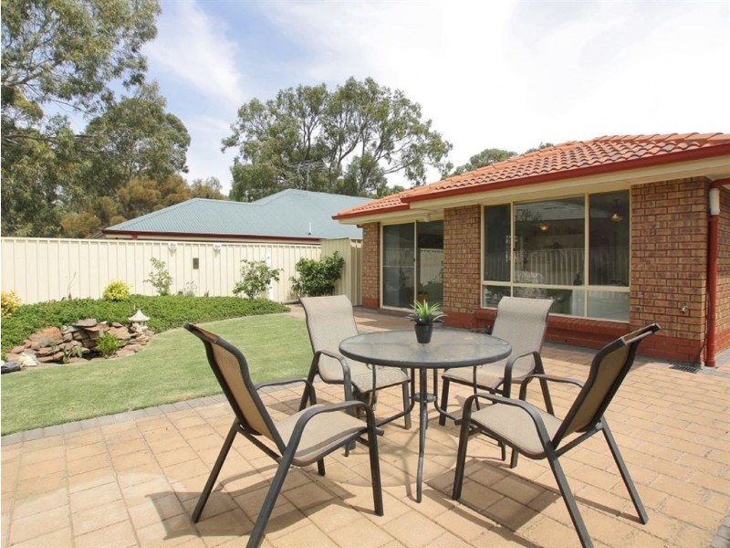 37 New York Road, Aberfoyle Park SA 5159