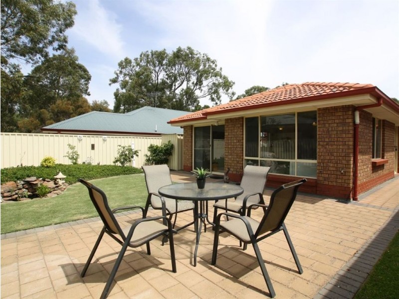 37 New York Road, Aberfoyle Park SA 5159