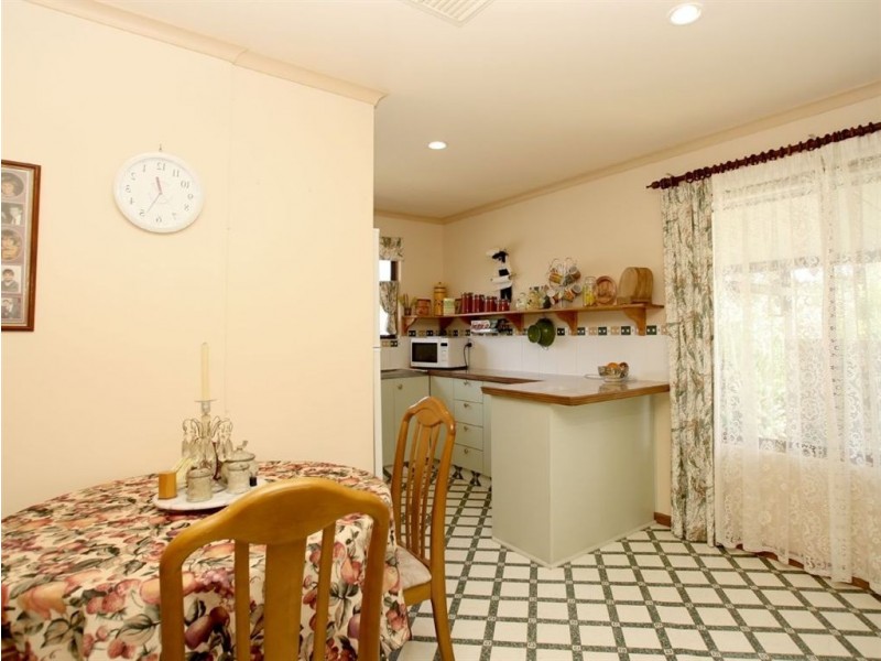 2/4-6 Malone Crescent, Morphett Vale SA 5162