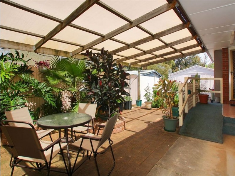 2, 4-6 Malone Crescent, Morphett Vale SA 5162