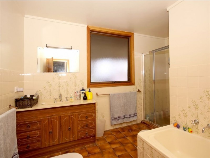 2 Ashridge Court, Aberfoyle Park SA 5159
