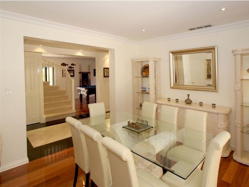 38 Glendale Avenue, Flagstaff Hill SA 5159