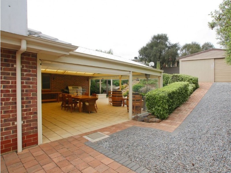 10 Jutland Parade, Woodcroft SA 5162