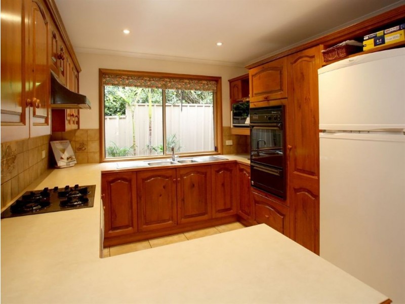 10 Jutland Parade, Woodcroft SA 5162